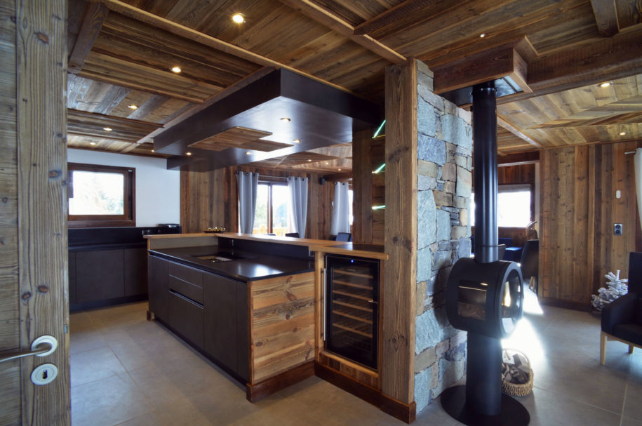 Chalet_Thoya_Corbier_Sybelles_Cuisine_Salon