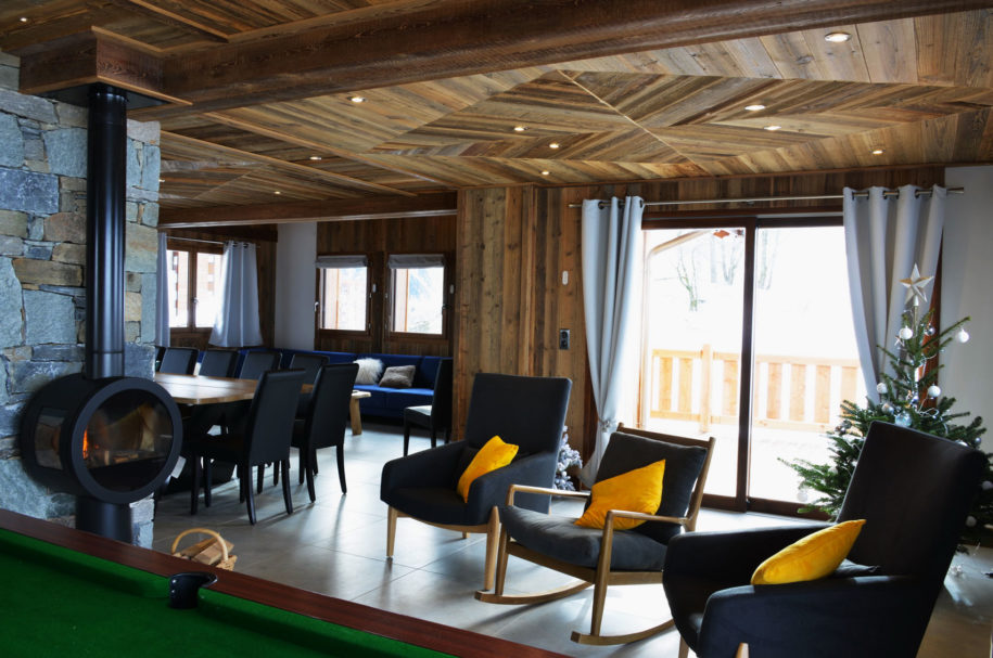 Chalet_Thoya_Corbier_Sybelles_SAlon_Billard