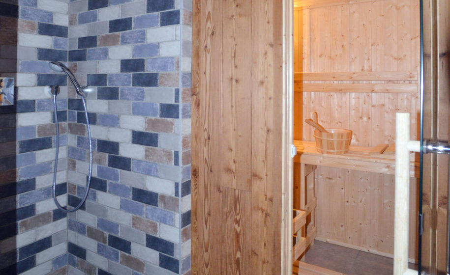 Chalet_Thoya_Corbier_Sybelles_Sauna_Douche